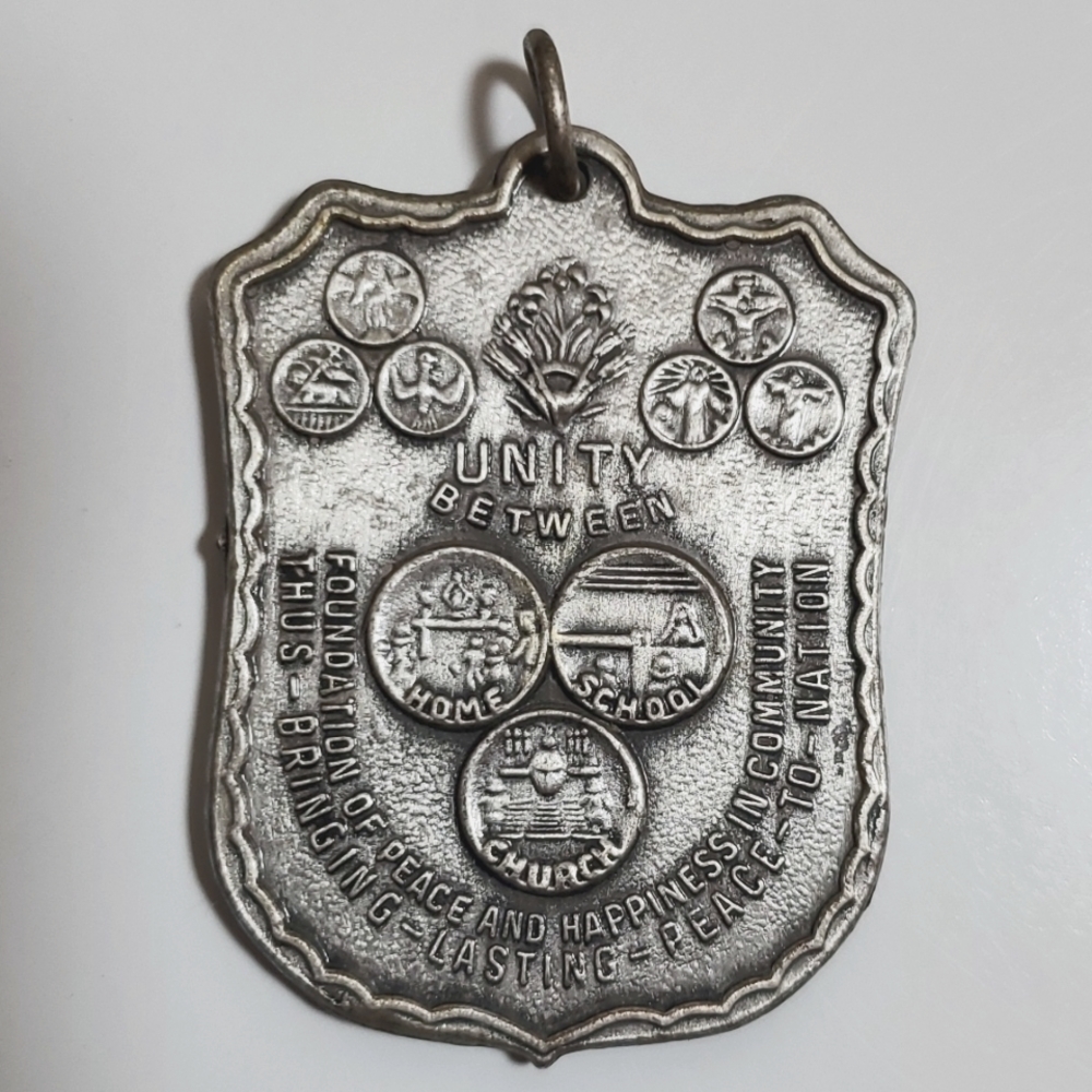 Large Vintage Solid Heavy Badge Shape Madonna & C… - image 3